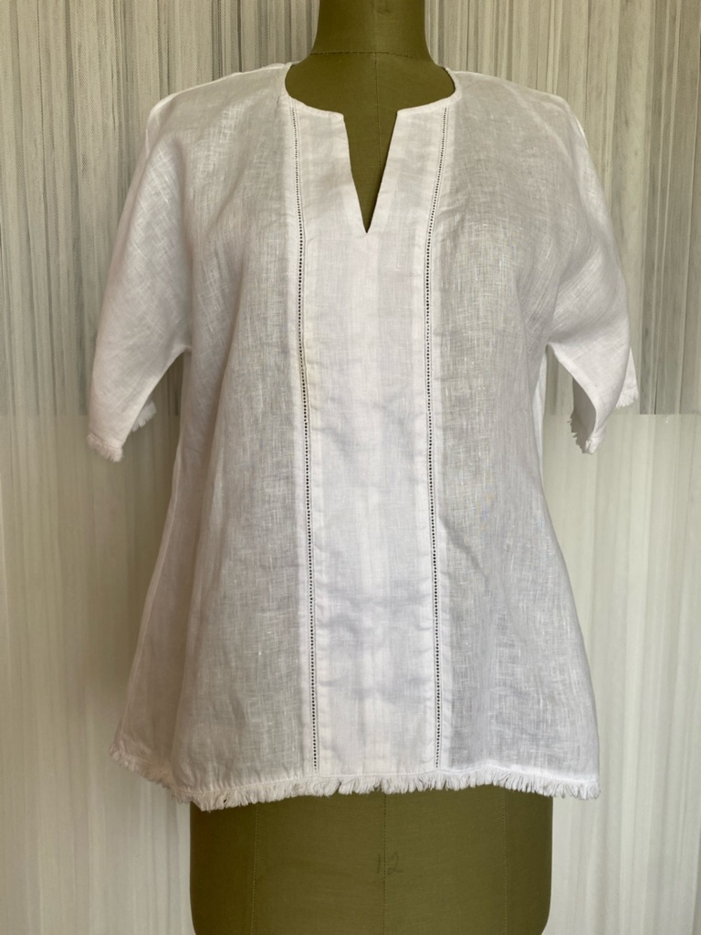 Dkny White Linen Split-Front Loose fit Tunic Freyed Edges Size Small